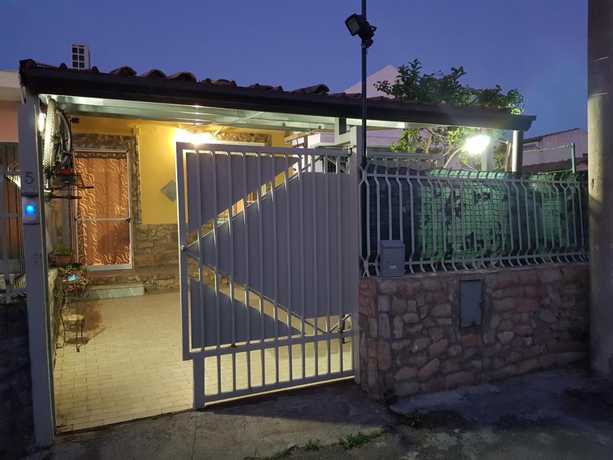 Villa Sole E Luna à Catane Extérieur photo